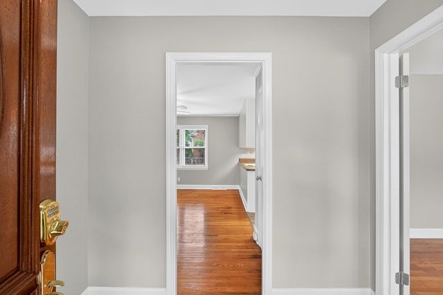 208 Saint Matthew Lane, Spartanburg, SC 29301