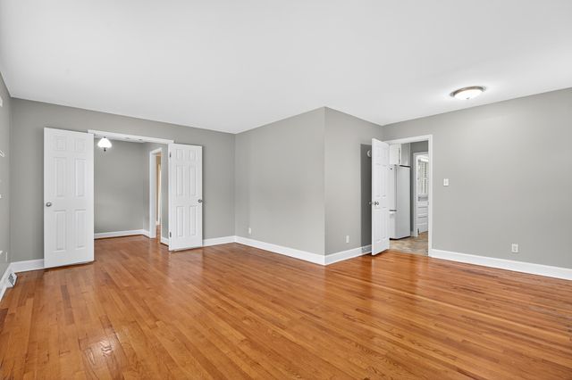 208 Saint Matthew Lane, Spartanburg, SC 29301
