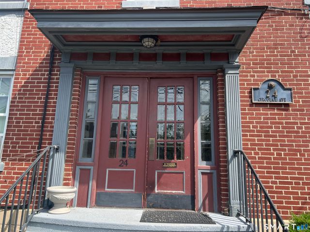 24 Circular Avenue 3B, Bridgeport, CT 06605