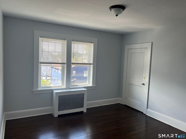 24 Circular Avenue 3B, Bridgeport, CT 06605
