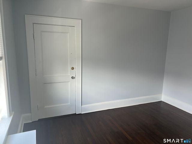24 Circular Avenue 3B, Bridgeport, CT 06605