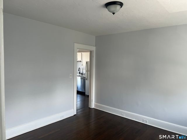 24 Circular Avenue 3B, Bridgeport, CT 06605
