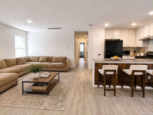 13810 Haystack, San Antonio, TX 78252