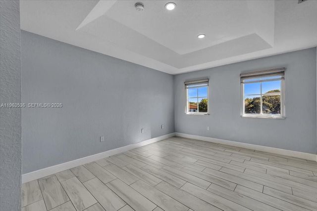 150 Jacaranda Country Club Dr 200, Plantation, FL 33324