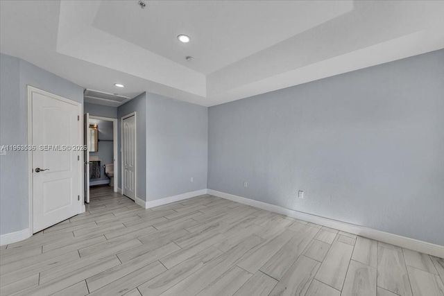 150 Jacaranda Country Club Dr 200, Plantation, FL 33324