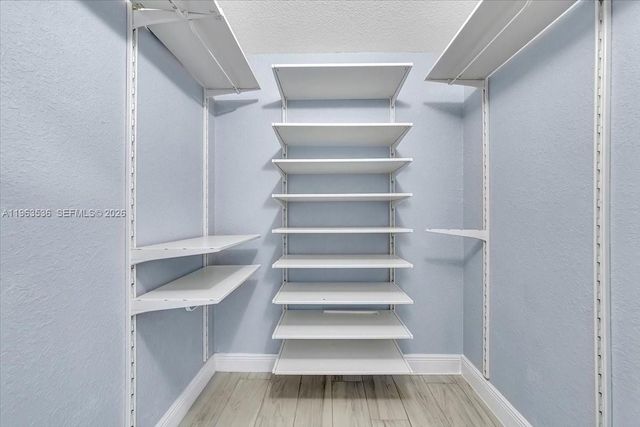 150 Jacaranda Country Club Dr 200, Plantation, FL 33324