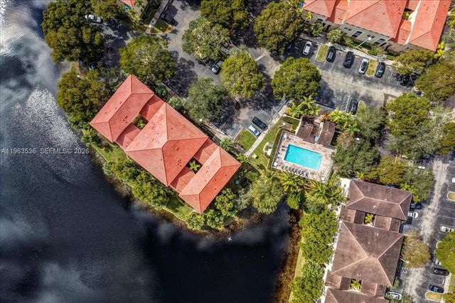 150 Jacaranda Country Club Dr 200, Plantation, FL 33324