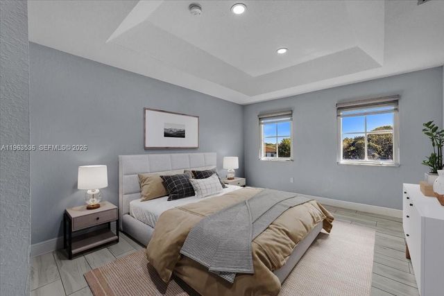 150 Jacaranda Country Club Dr 200, Plantation, FL 33324