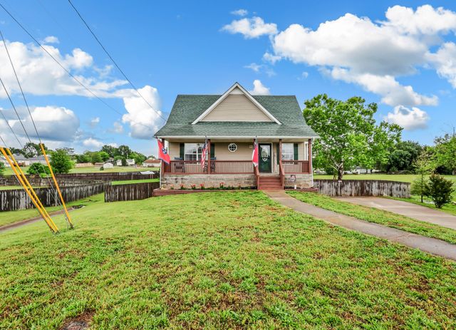 3742 Parsons Way, Clarksville, TN 37042