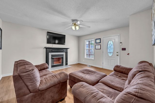 3742 Parsons Way, Clarksville, TN 37042