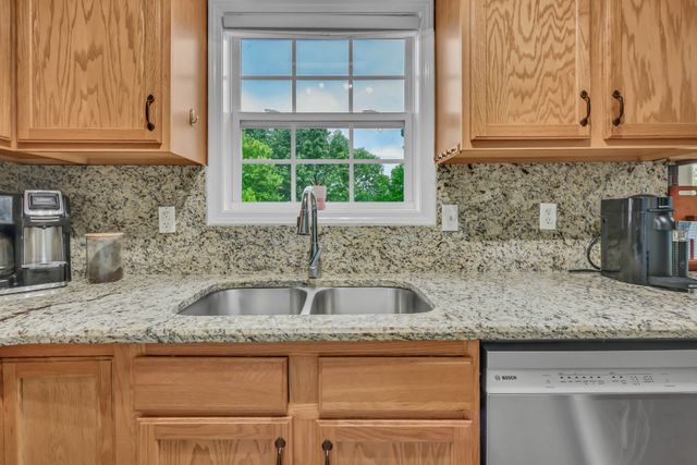 3742 Parsons Way, Clarksville, TN 37042