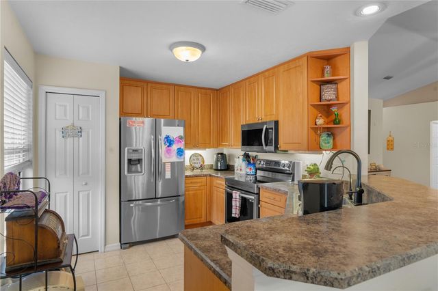 19261 NW 230TH STREET, High Springs, FL 32643