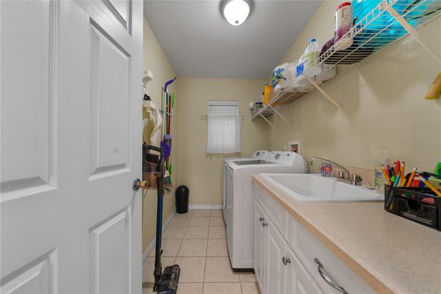 19261 NW 230TH STREET, High Springs, FL 32643
