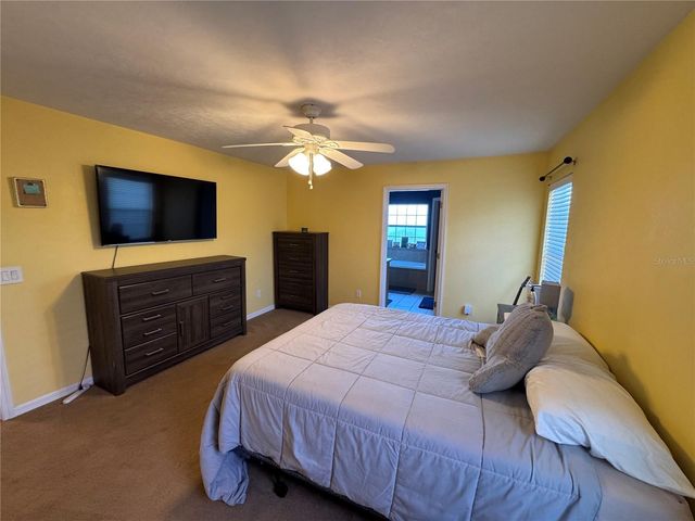 19261 NW 230TH STREET, High Springs, FL 32643