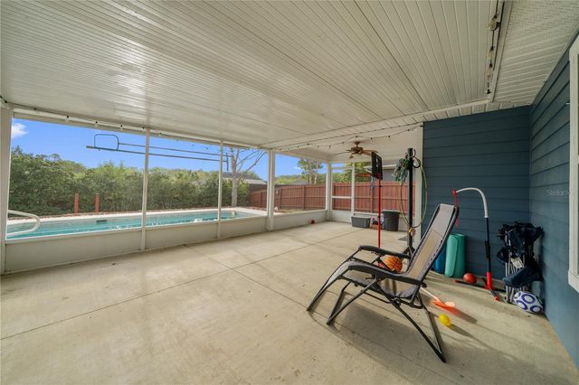 19261 NW 230TH STREET, High Springs, FL 32643