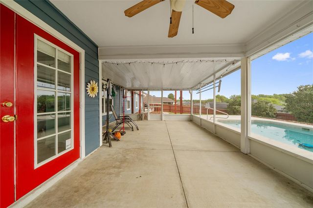 19261 NW 230TH STREET, High Springs, FL 32643