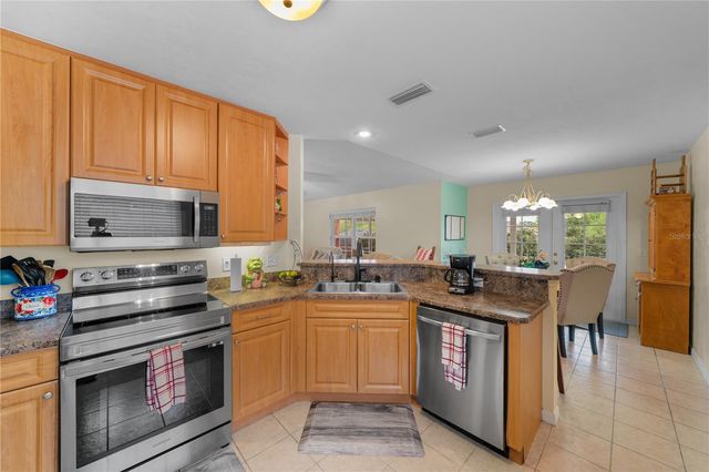 19261 NW 230TH STREET, High Springs, FL 32643