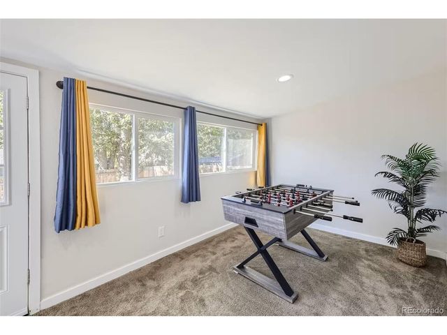 6718 W 70th Pl, Arvada, CO 80003