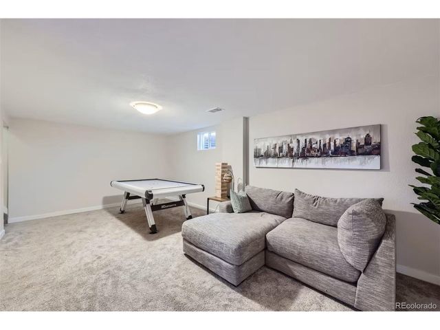 6718 W 70th Pl, Arvada, CO 80003