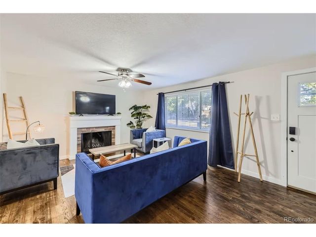 6718 W 70th Pl, Arvada, CO 80003