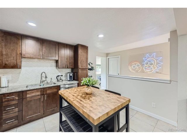 6718 W 70th Pl, Arvada, CO 80003