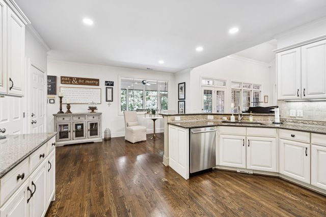 829 Highgrove Cir, Franklin, TN 37069