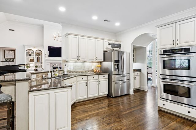 829 Highgrove Cir, Franklin, TN 37069