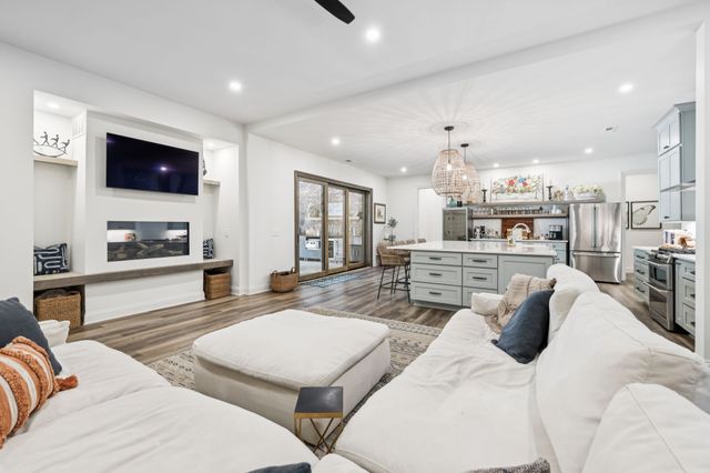 829 Highgrove Cir, Franklin, TN 37069