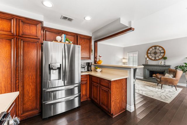 360 Pagosa Court, Palmdale, CA 93551