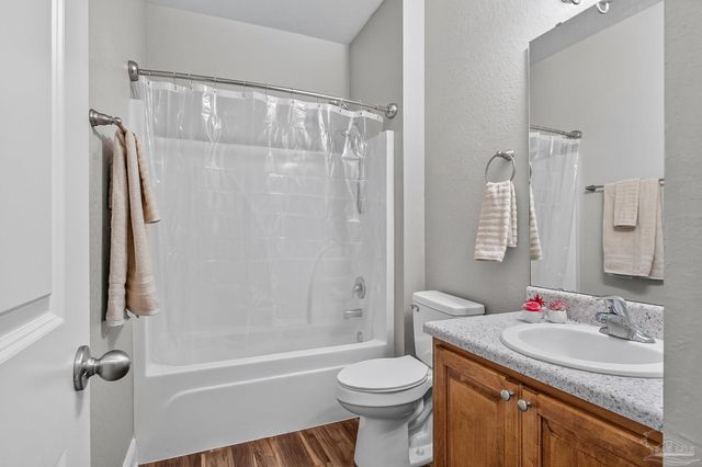 10689 Trailblazer Way, Pensacola, FL 32506