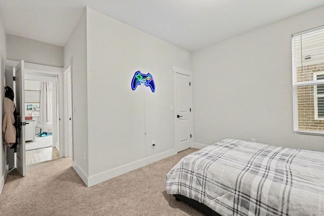 2871 Shadbark, Villa Hills, KY 41017