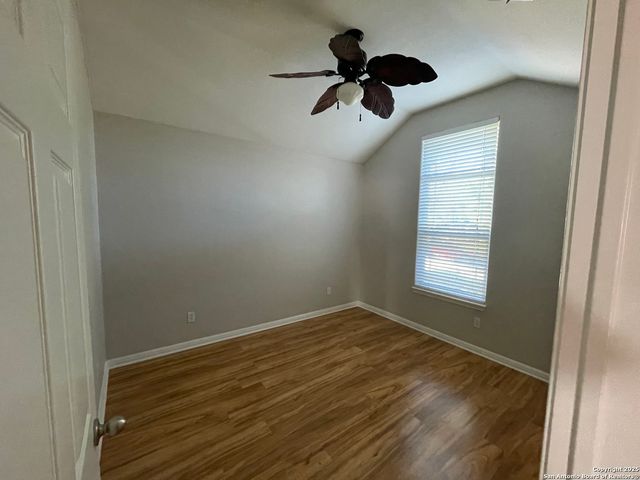 1607 Sunspur Rd, New Braunfels, TX 78130