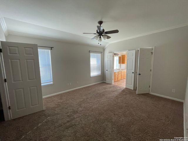 1607 Sunspur Rd, New Braunfels, TX 78130