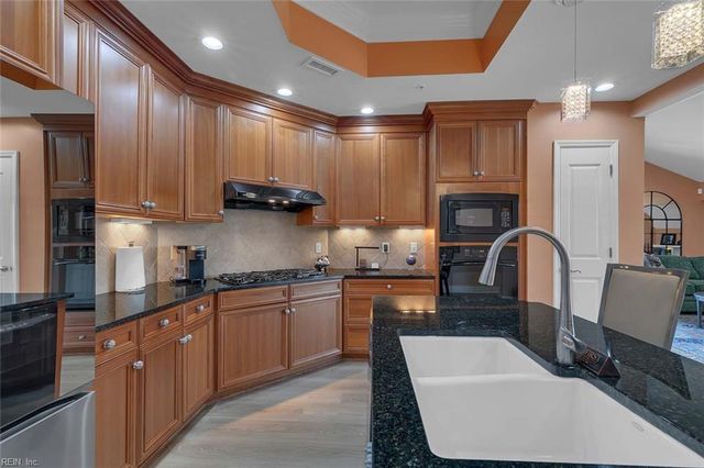 2304 Eaglescliffe, Williamsburg, VA 23188