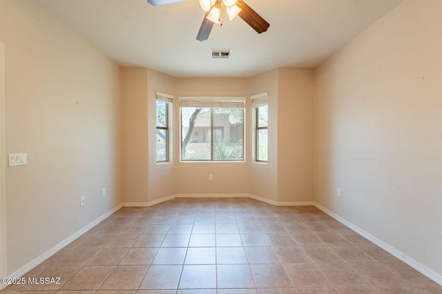 503 W Shadow Wood St, Green Valley, AZ 85614