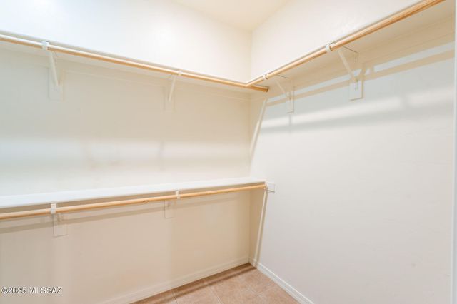 503 W Shadow Wood St, Green Valley, AZ 85614