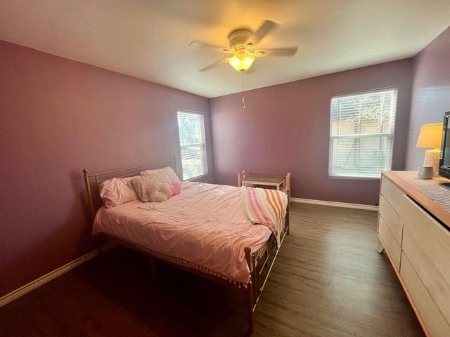 1209 Xenia Street, Plainview, TX 79072