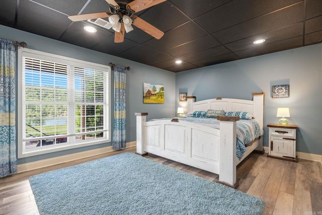 754 Peaceful Valley Road, Hot Springs, AR 71901
