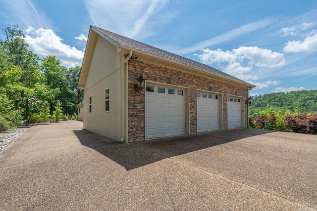 754 Peaceful Valley Road, Hot Springs, AR 71901