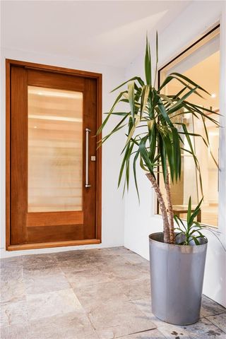 6108 S ELKINS AVENUE, Tampa, FL 33611