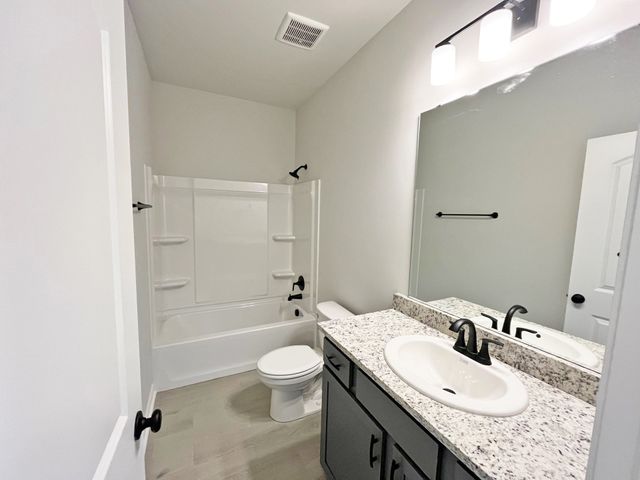 196 Berkshire Place, Haughton, LA 71037