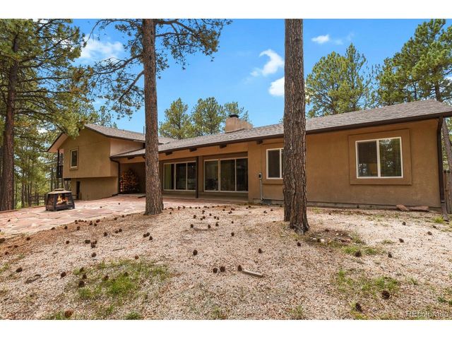 18675 Saint Andrews Dr, Monument, CO 80132