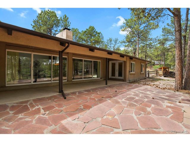 18675 Saint Andrews Dr, Monument, CO 80132
