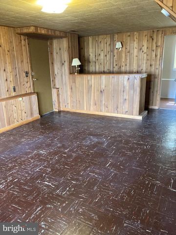 25 MALLORY WAY, Hamilton, NJ 08610