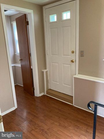 25 MALLORY WAY, Hamilton, NJ 08610