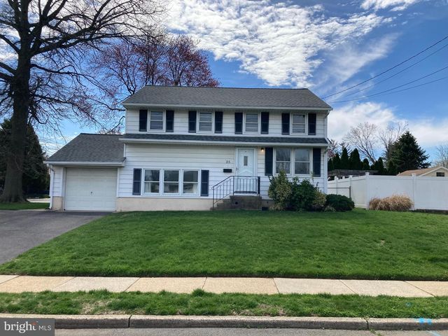 25 MALLORY WAY, Hamilton, NJ 08610