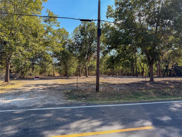 310 E Main Street, Ladonia, TX 75449