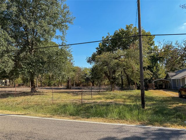 310 E Main Street, Ladonia, TX 75449