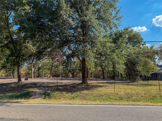 310 E Main Street, Ladonia, TX 75449