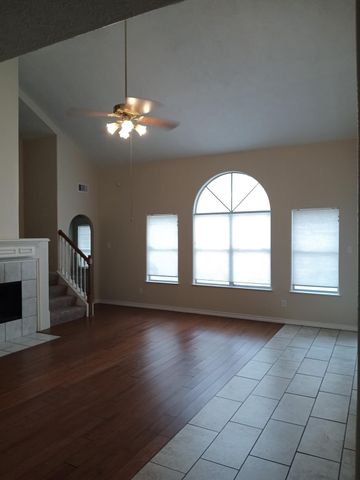 10430 Sanibel Falls Court, Houston, TX 77095